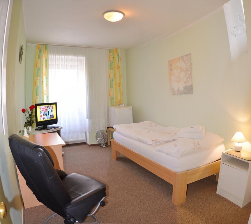Penzion Duo Mladá Boleslav Kamer foto